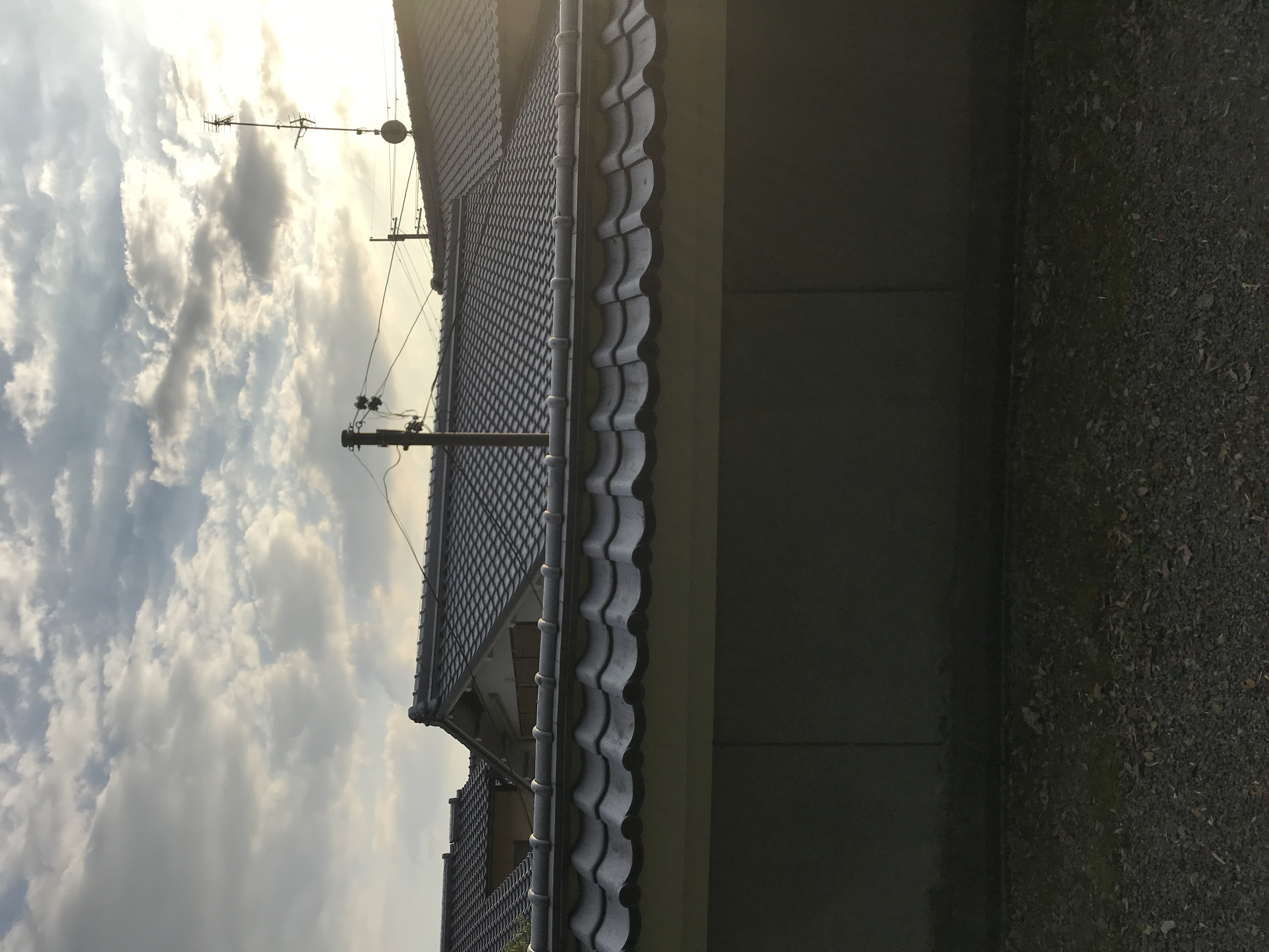 京都で台風前に屋根点検｜雨漏りを防ぐ5つのチェックポイント